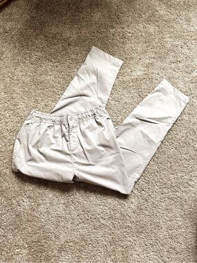 Nike Men’s Beige Jogger Pants
